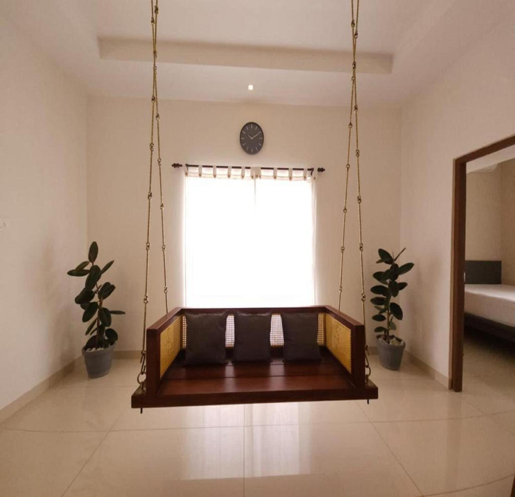 Thulasi Avenue Inn Pollāchi Zewnętrze zdjęcie