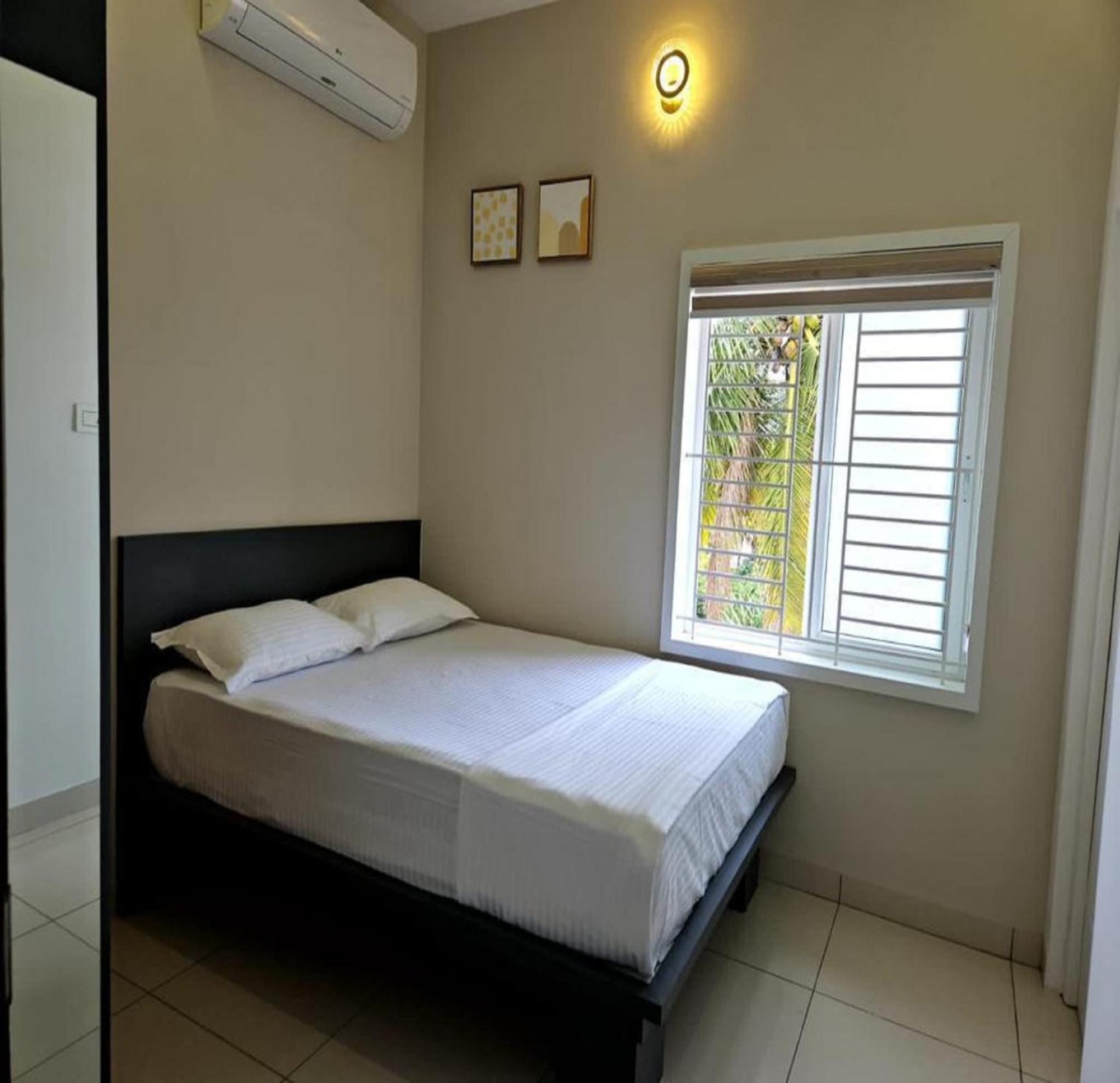Thulasi Avenue Inn Pollāchi Zewnętrze zdjęcie