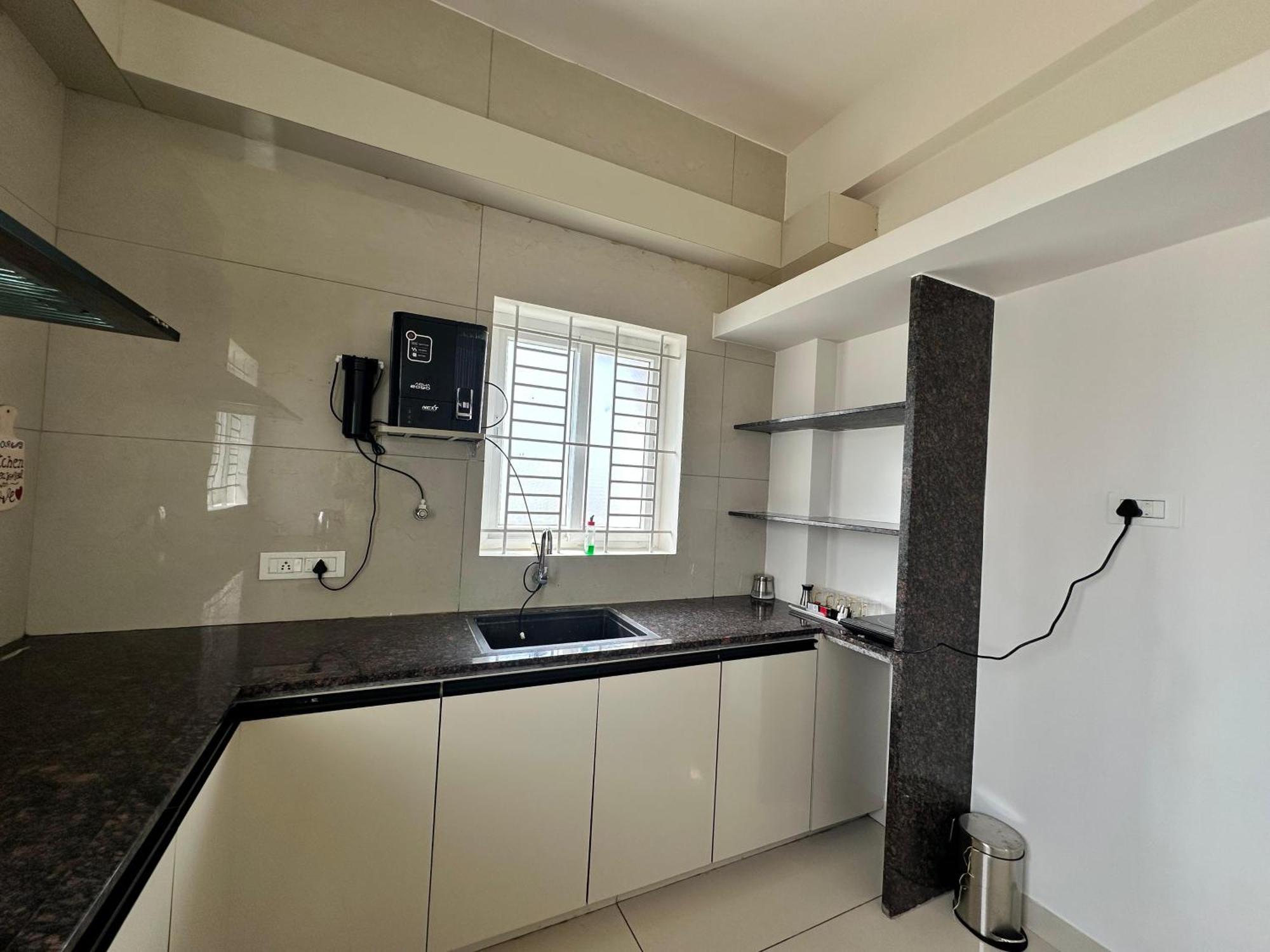 Thulasi Avenue Inn Pollāchi Zewnętrze zdjęcie