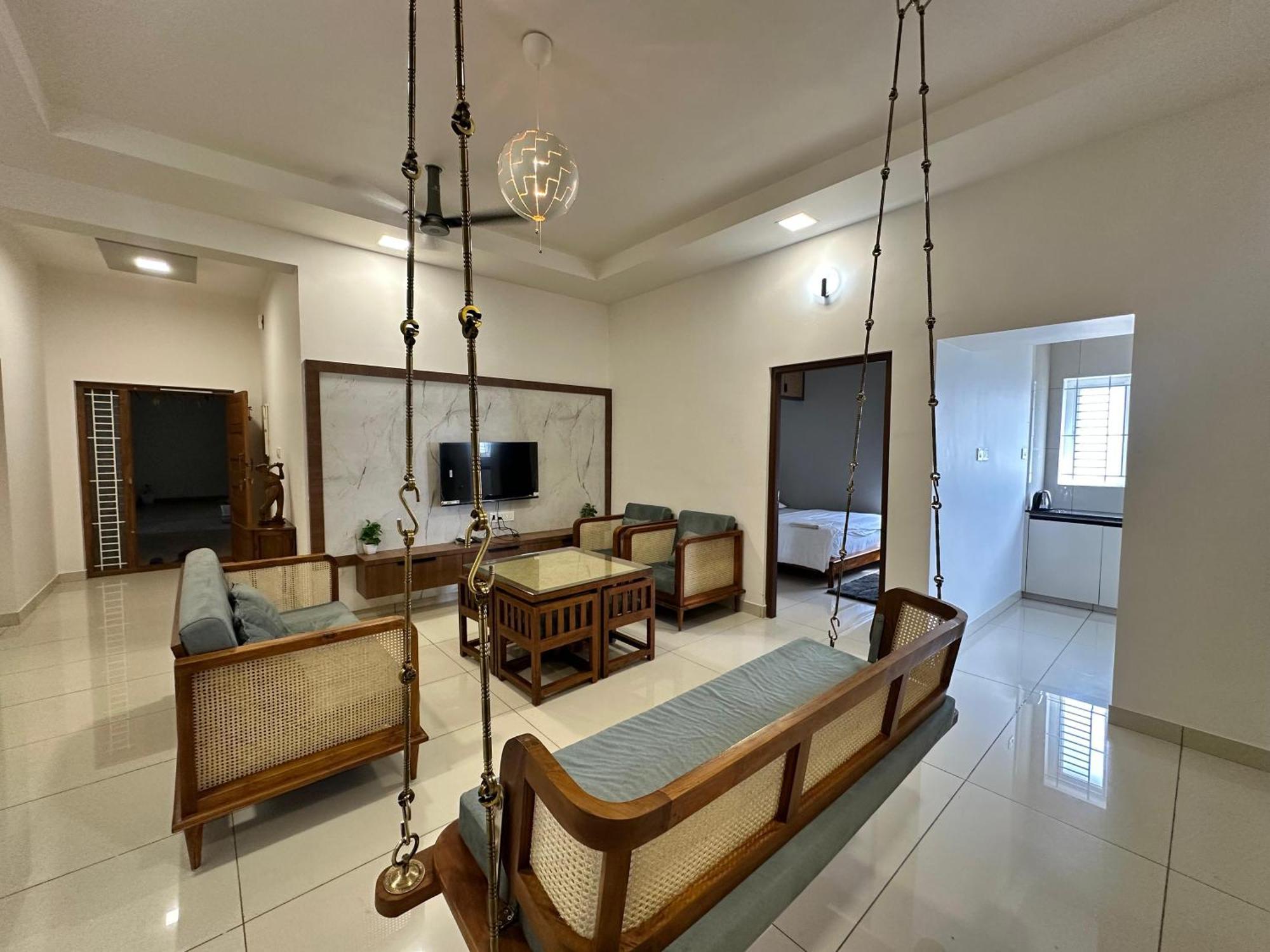 Thulasi Avenue Inn Pollāchi Zewnętrze zdjęcie